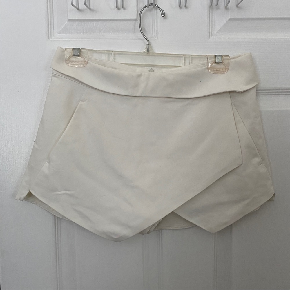 Zara - White Skort